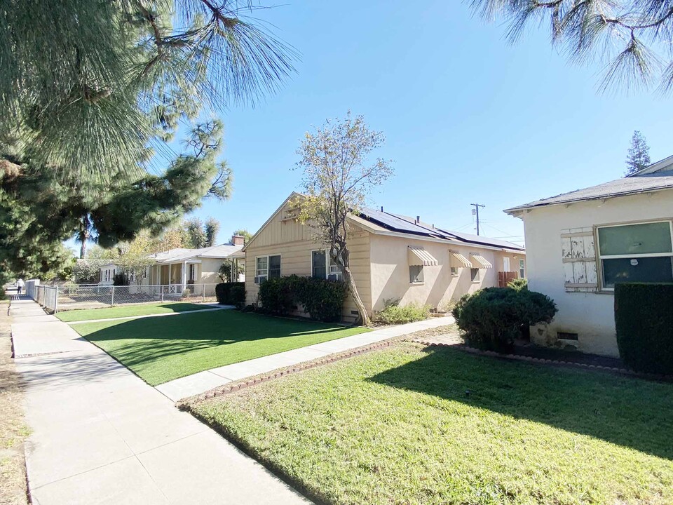 18632 Nordhoff St in Northridge, CA - Building Photo