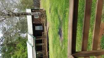 138 Sherwood Dr, Unit Apt B in Lucedale, MS - Building Photo