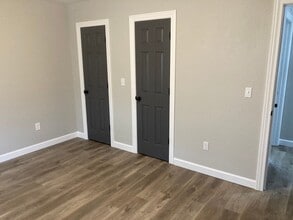 4217 Sunset Dr in Osage Beach, MO - Building Photo - Building Photo