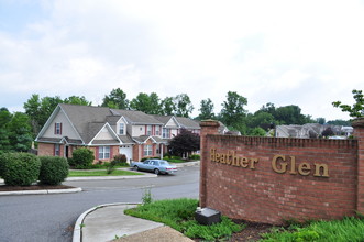 Heather Glen Apartments in Radford, VA - Building Photo - Building Photo