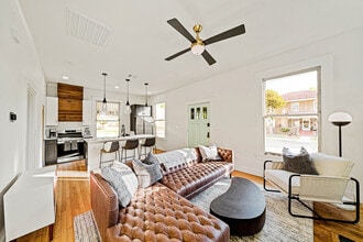 540 Adams St, Unit 2 Bed - 540 Adams in San Antonio, TX - Building Photo - Building Photo