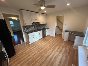 30 Old Mill Bottom Rd N in Annapolis, MD - Building Photo - Building Photo