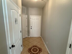 4817 Cypress Woods Dr in Orlando, FL - Building Photo - Building Photo