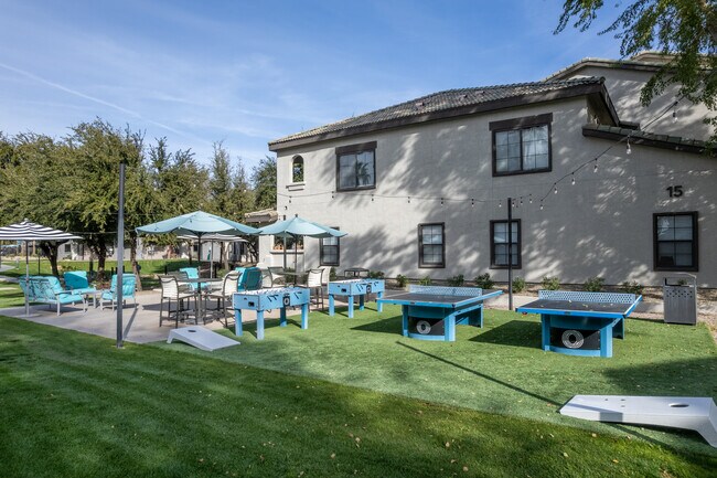 Lazo Apartments in Chandler, AZ - Building Photo - Building Photo