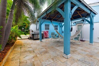 145 SE 3rd Ave in Boynton Beach, FL - Building Photo - Building Photo