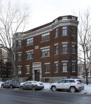 The Westmount in Westmount, QC - Building Photo