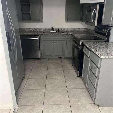 124 Vandenburg Dr