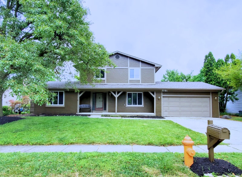 3281 Smiley Rd in Columbus, OH - Building Photo