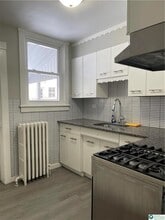 221 E South St in Allentown, PA - Building Photo - Building Photo