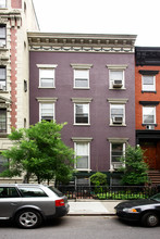 331 W 19th St in New York, NY - Building Photo - Building Photo