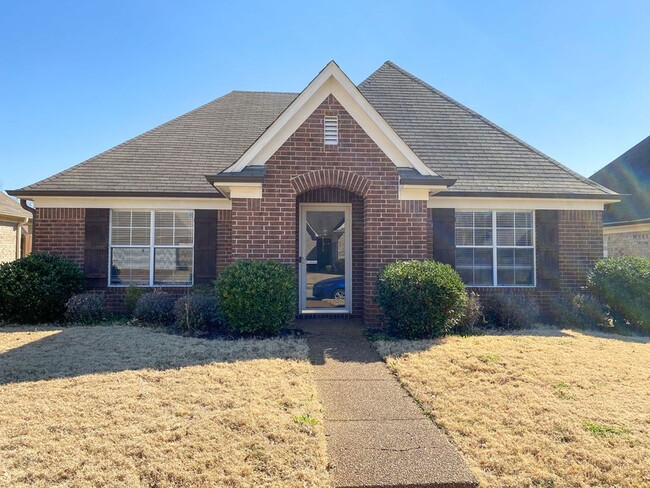 property at 1104 E Cortona Cir
