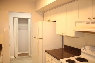 Ridley Creek Views Apartments in Chester, PA - Building Photo - Building Photo