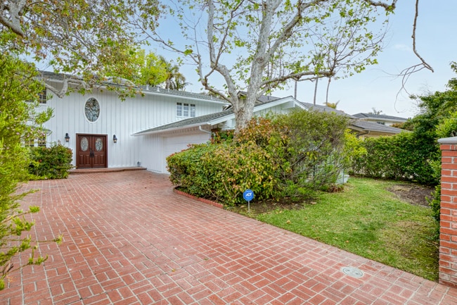 property at 16842 Harkness Cir