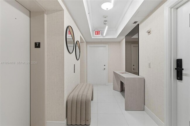 17875 Collins Ave, Unit 705 in Sunny Isles Beach, FL - Building Photo - Building Photo