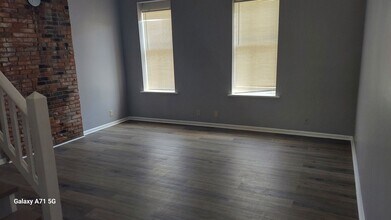 2359 Menard St in St. Louis, MO - Foto de edificio - Building Photo