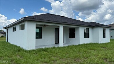 1622 NW 18th Terrace in Cape Coral, FL - Building Photo - Building Photo