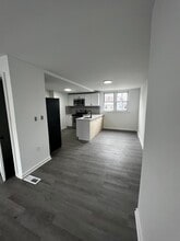 817 Hughes St in Chester, PA - Foto de edificio - Building Photo