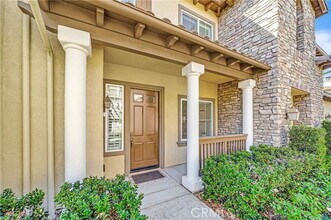 23902 Brescia Dr in Santa Clarita, CA - Building Photo - Building Photo