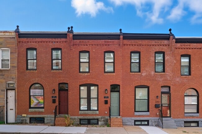 property at 2215 E Biddle St