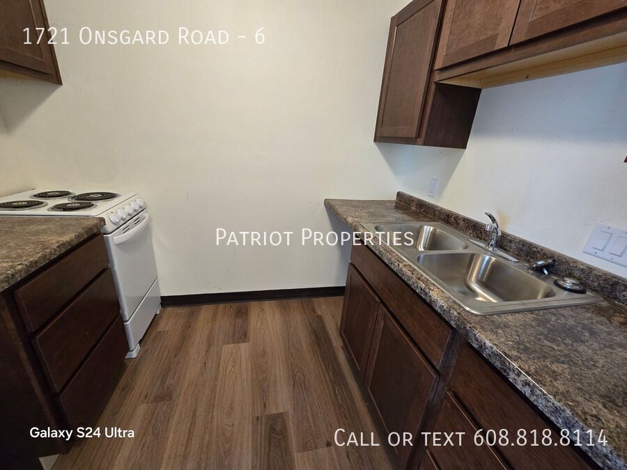1721 Onsgard Rd-Unit -6 in Madison, WI - Building Photo