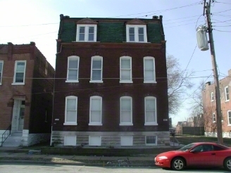 1930 Winnebago St in St. Louis, MO - Building Photo