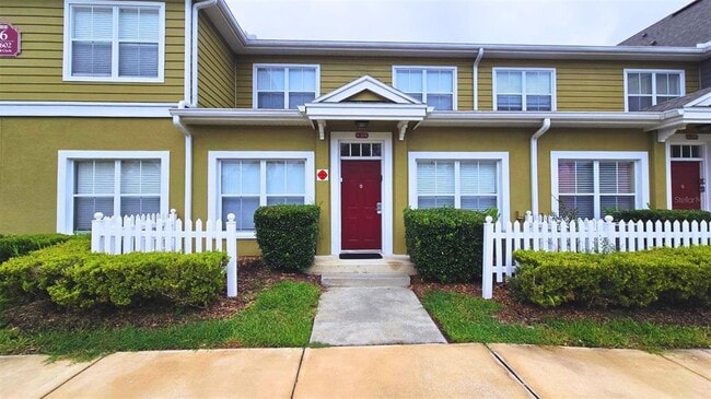 property at 2602 Lodi Cir