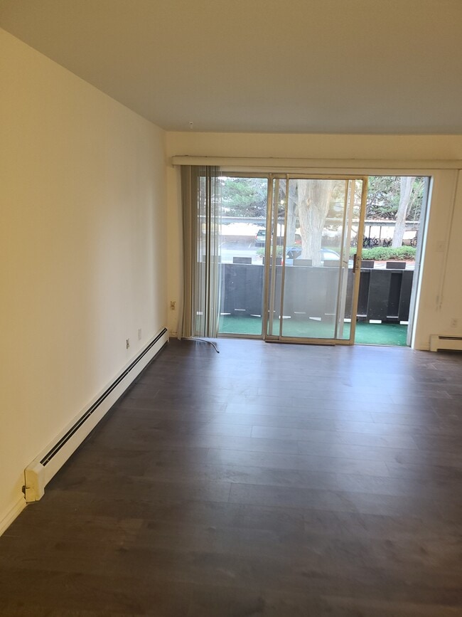 property at 1315 Kirkwood Dr