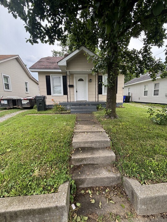 937 Delaware Ave in Lexington, KY - Building Photo
