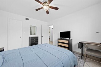 1000 SE 15th St in Fort Lauderdale, FL - Building Photo - Building Photo