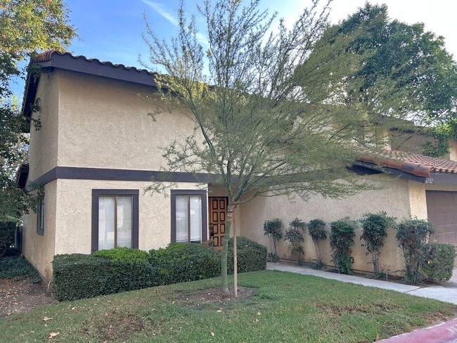 6592 Le Blan Way in Riverside, CA - Building Photo - Building Photo