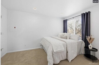 5250 S Huron Way, Unit 103 in Littleton, CO - Building Photo - Building Photo