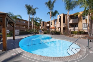 Dorchester STOP IN FOR MOVE IN BONUS! in San Diego, CA - Building Photo