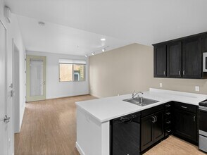 Met North in San Jose, CA - Building Photo - Interior Photo