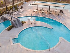 21011 Bay Vlg Dr in Cypress, TX - Building Photo - Building Photo