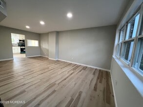 15 Briar Mills Dr in Brick, NJ - Building Photo - Building Photo