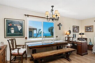 3068 Zell Dr in Laguna Beach, CA - Building Photo - Building Photo