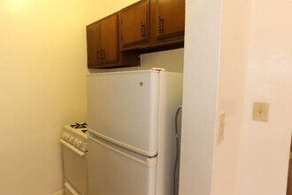 430 W Roscoe St in Chicago, IL - Building Photo - Building Photo
