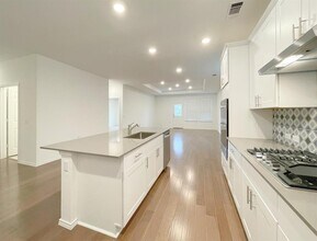 6825 Ellsworth Walk in Austin, TX - Building Photo - Building Photo