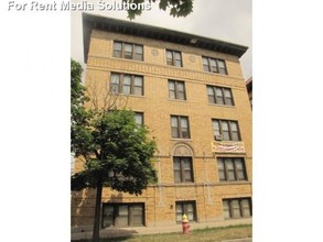 New Center Commons in Detroit, MI - Foto de edificio - Building Photo