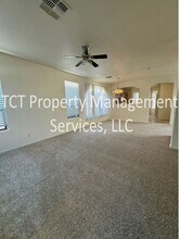 5322 E Harmony Ave in Mesa, AZ - Building Photo - Building Photo