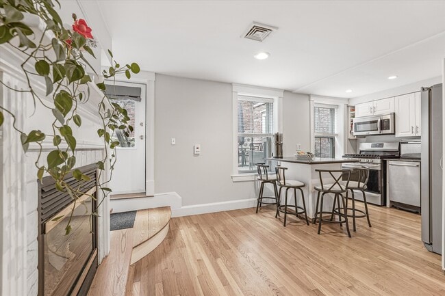 34 Soley St, Unit 1