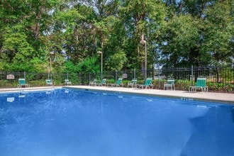 Shadowood Park in Laurel, MS - Building Photo - Building Photo