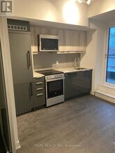 90-390 Glen Everest Rd in Toronto, ON - Building Photo - Building Photo