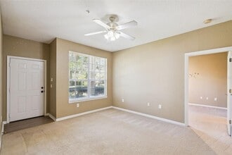 825 Grand Regency Pointe in Altamonte Springs, FL - Building Photo - Building Photo