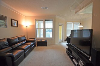 2128 Chatelain Way in Mount Pleasant, SC - Building Photo - Building Photo