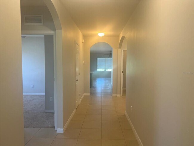 1358 La Suiza St in North Port, FL - Building Photo - Building Photo