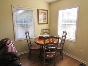 135 Pine Meadow Ln in Mooresville, NC - Building Photo - Building Photo
