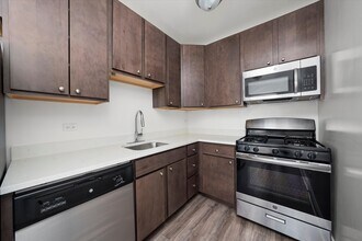 2936 W Palmer St in Chicago, IL - Building Photo - Building Photo