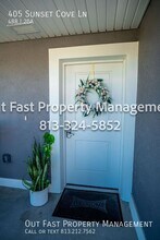405 Sunset Cv Ln in Ruskin, FL - Building Photo - Building Photo