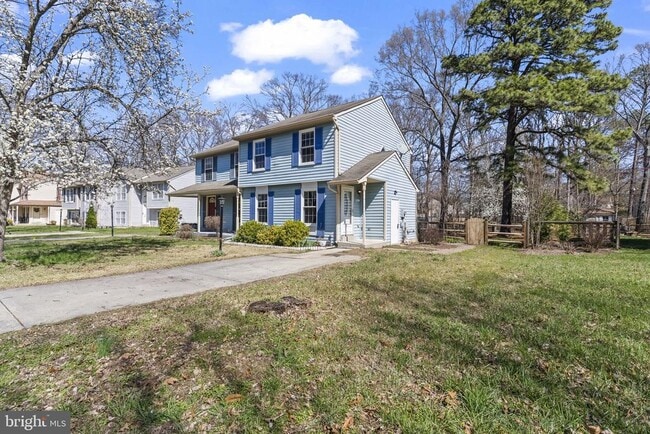 property at 4817 Kingfisher Ct